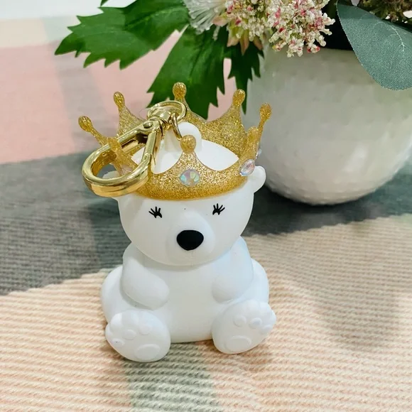 👑 Bath & Body Works Royal Polar Bear with Gold Crown Pocketbac Holder - Picture 3 of 4